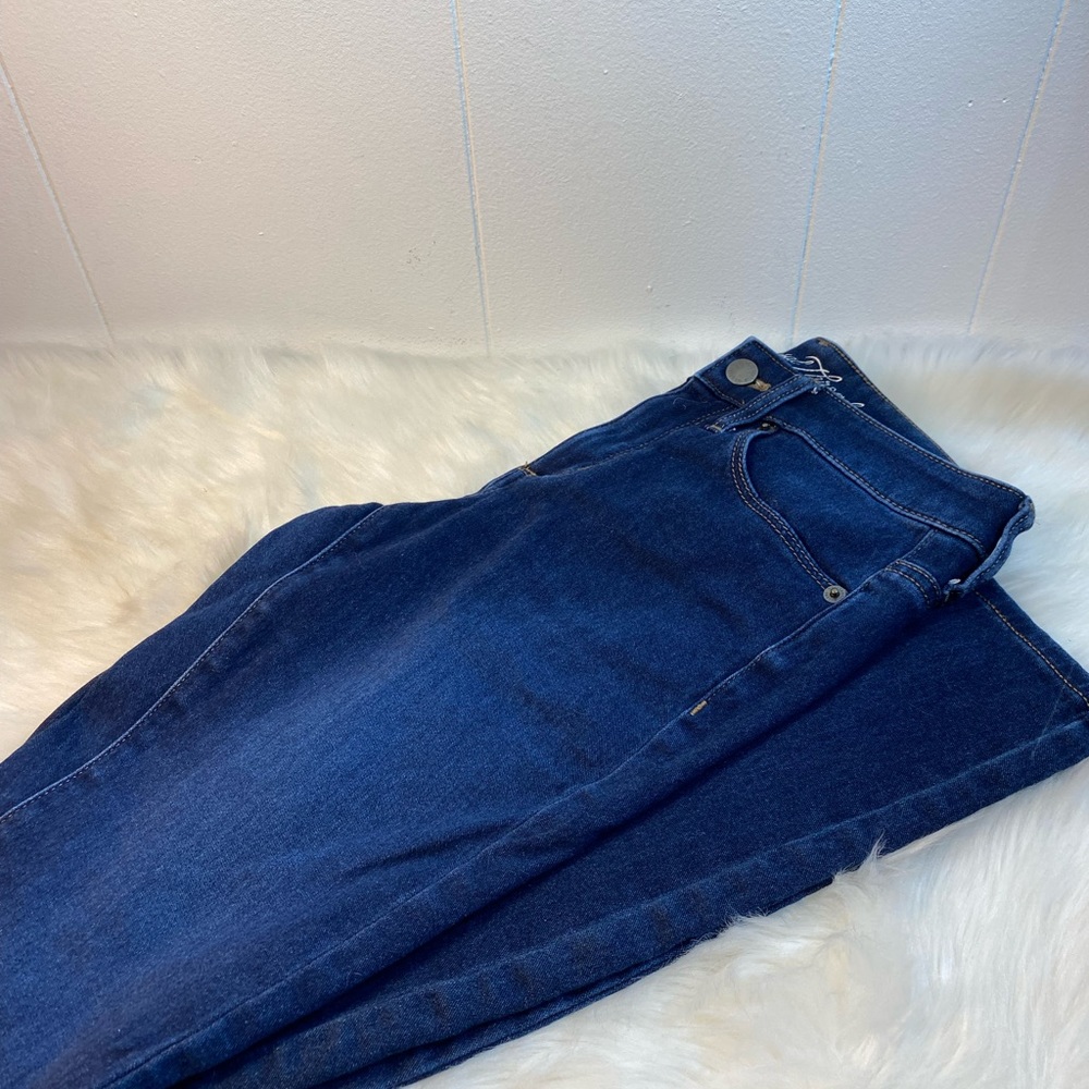 Universe Threads Jeans - Picture 2 of 7